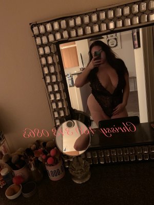 Axelle escorts in Newhaven